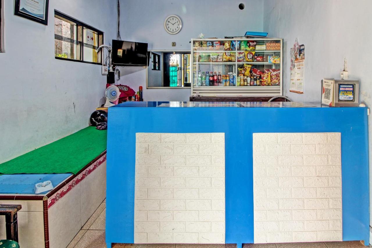 SPOT ON 91694 Hotel Rama Chandra Temanggung Bagian luar foto