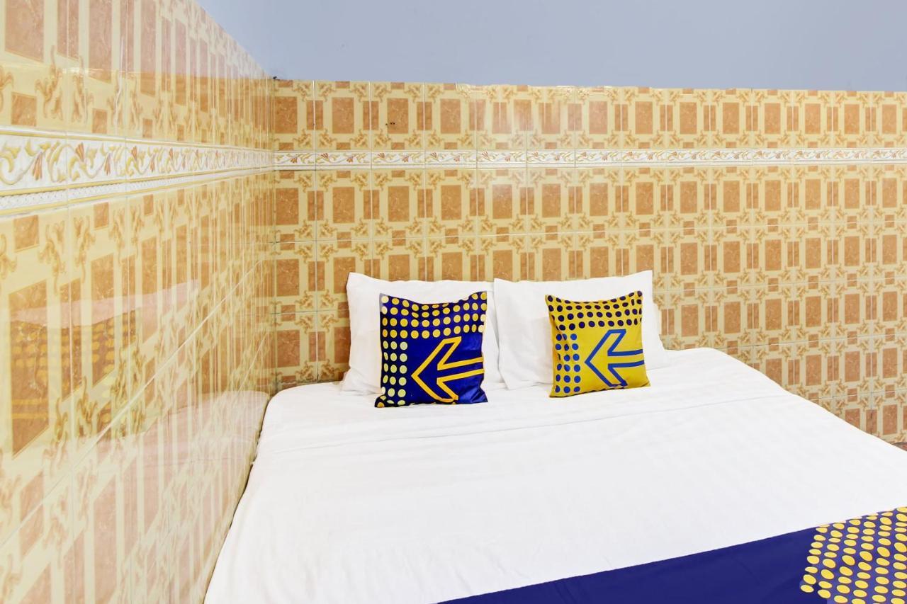 SPOT ON 91694 Hotel Rama Chandra Temanggung Bagian luar foto