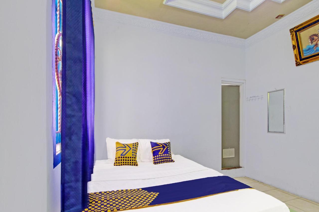 SPOT ON 91694 Hotel Rama Chandra Temanggung Bagian luar foto